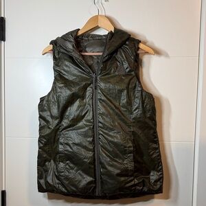 Gerry Reversible Hooded Puffer Vest